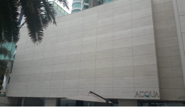 Edifício Acqua Residence – Travertino Italiano